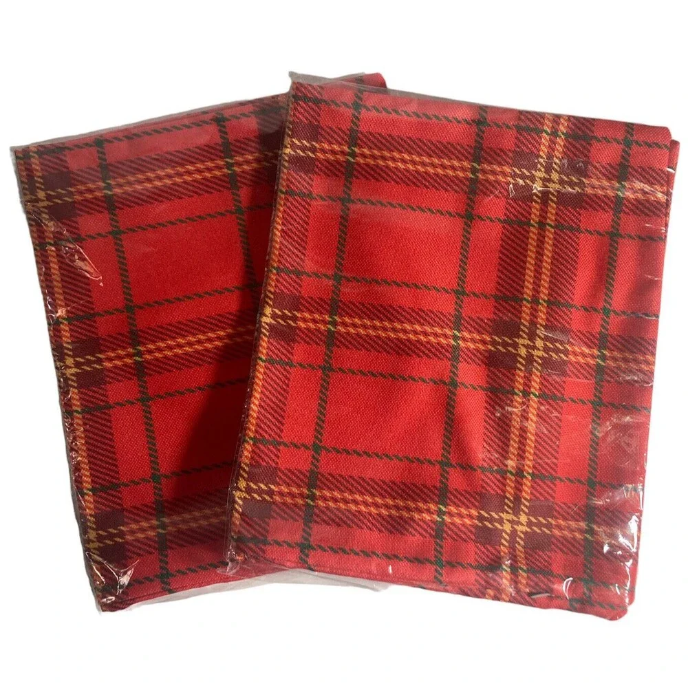 Christmas Toss Pillow Covers 18x18 Set of 4 Farmhouse Country Plaid Home Decor